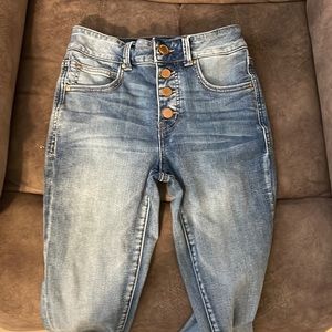 Maurice’s button up skinny jeans
